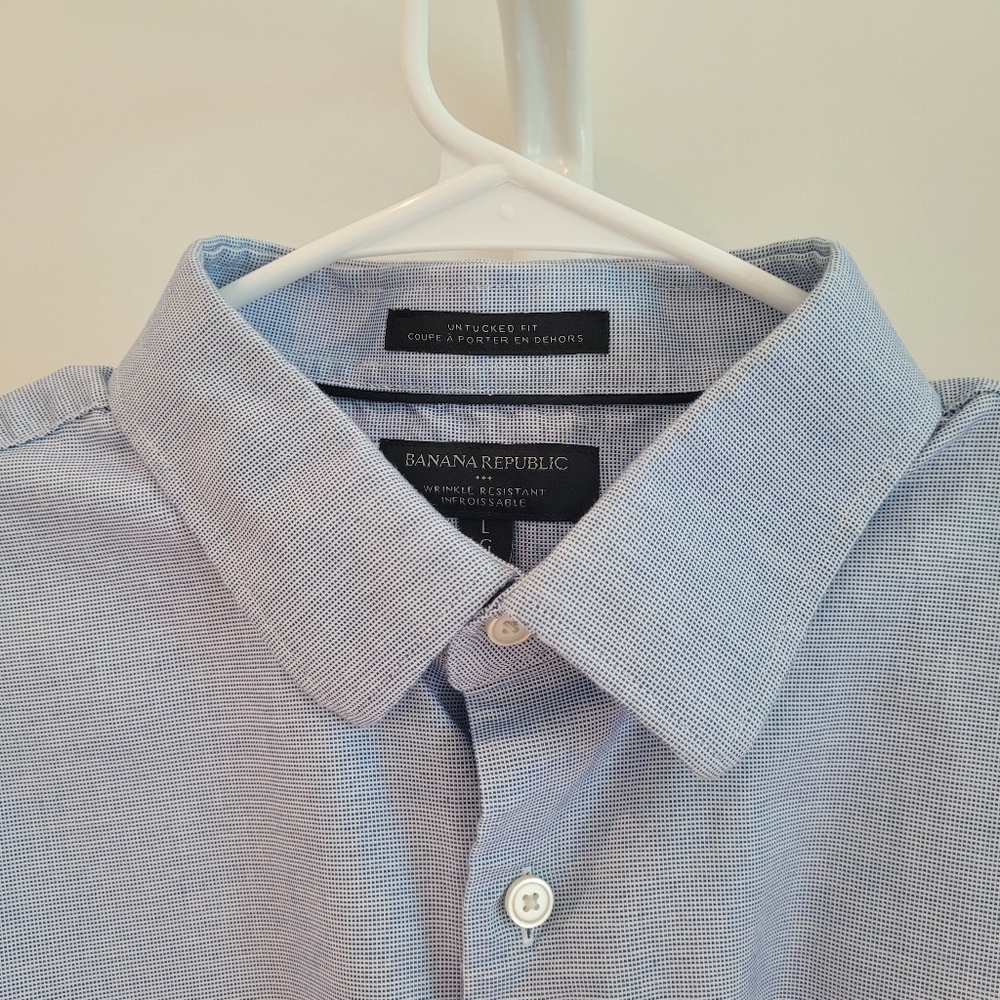 Banana Republic Men's Blue Dress Shirt Lg